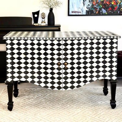 Bone Inlay French Chest - Diamond Checkered Pattern