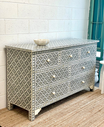 Bone Inlay Chest of 7 Drawers - Grey Wallpaper