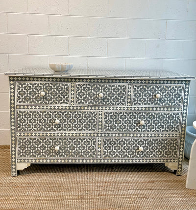 Bone Inlay Chest of 7 Drawers - Grey Wallpaper
