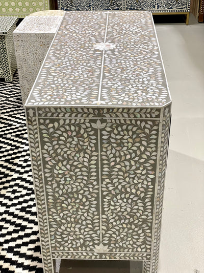 Mother of Pearl Chest of 3 Drawers - Grey Floral