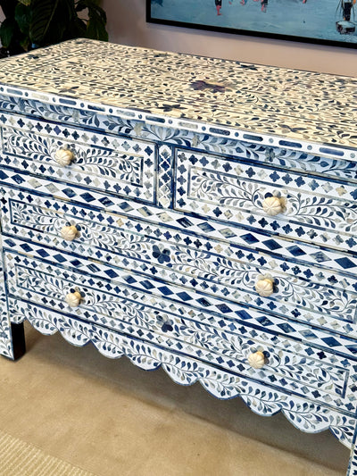 Bone Inlay Chest Of 4 Drawers - Dyed Blue Scallop